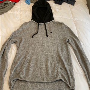 Men’s Hollister Sweatshirt Size Medium